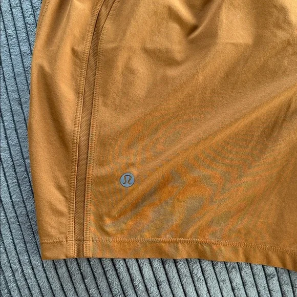 Lululemon mens pacebreaker 5inch linerless shorts (L) - Picture 3 of 6